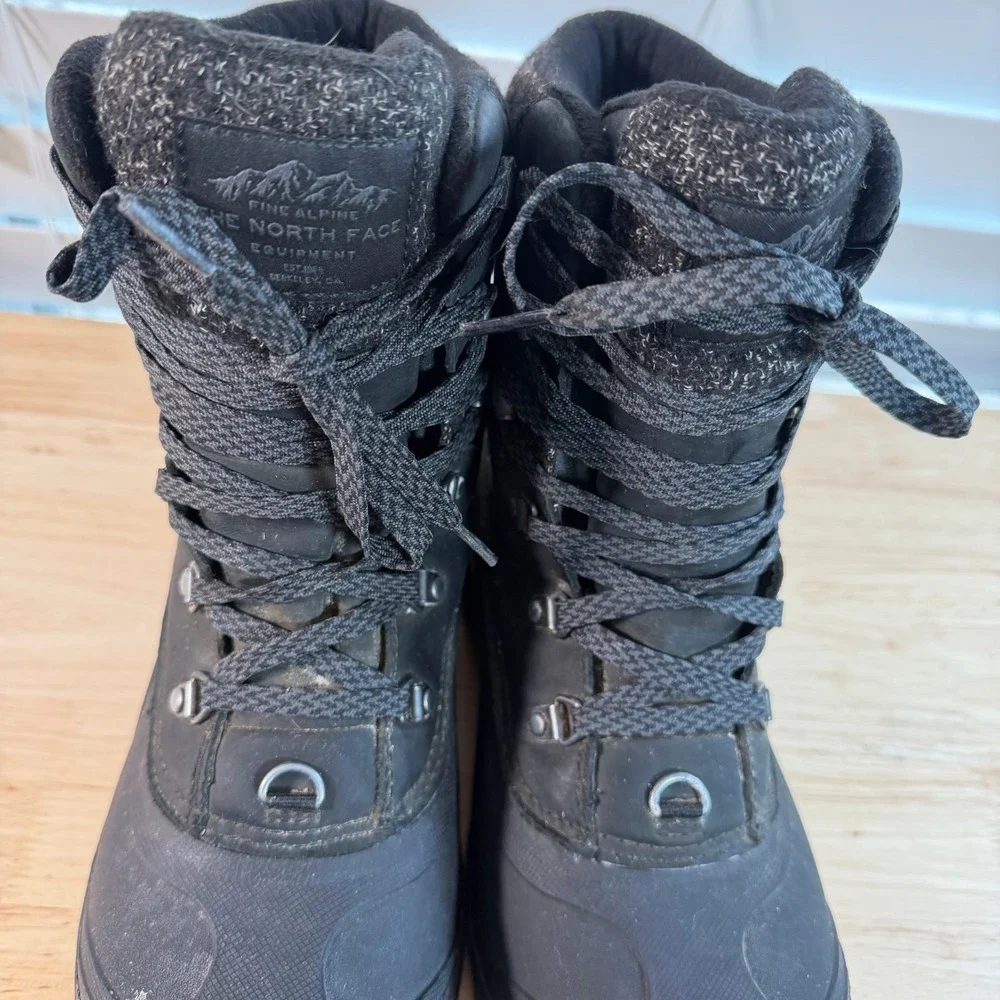 The‎ North Face Snow Boots Women's Black Ankle Round Toe Winter Outdoor - 8.5